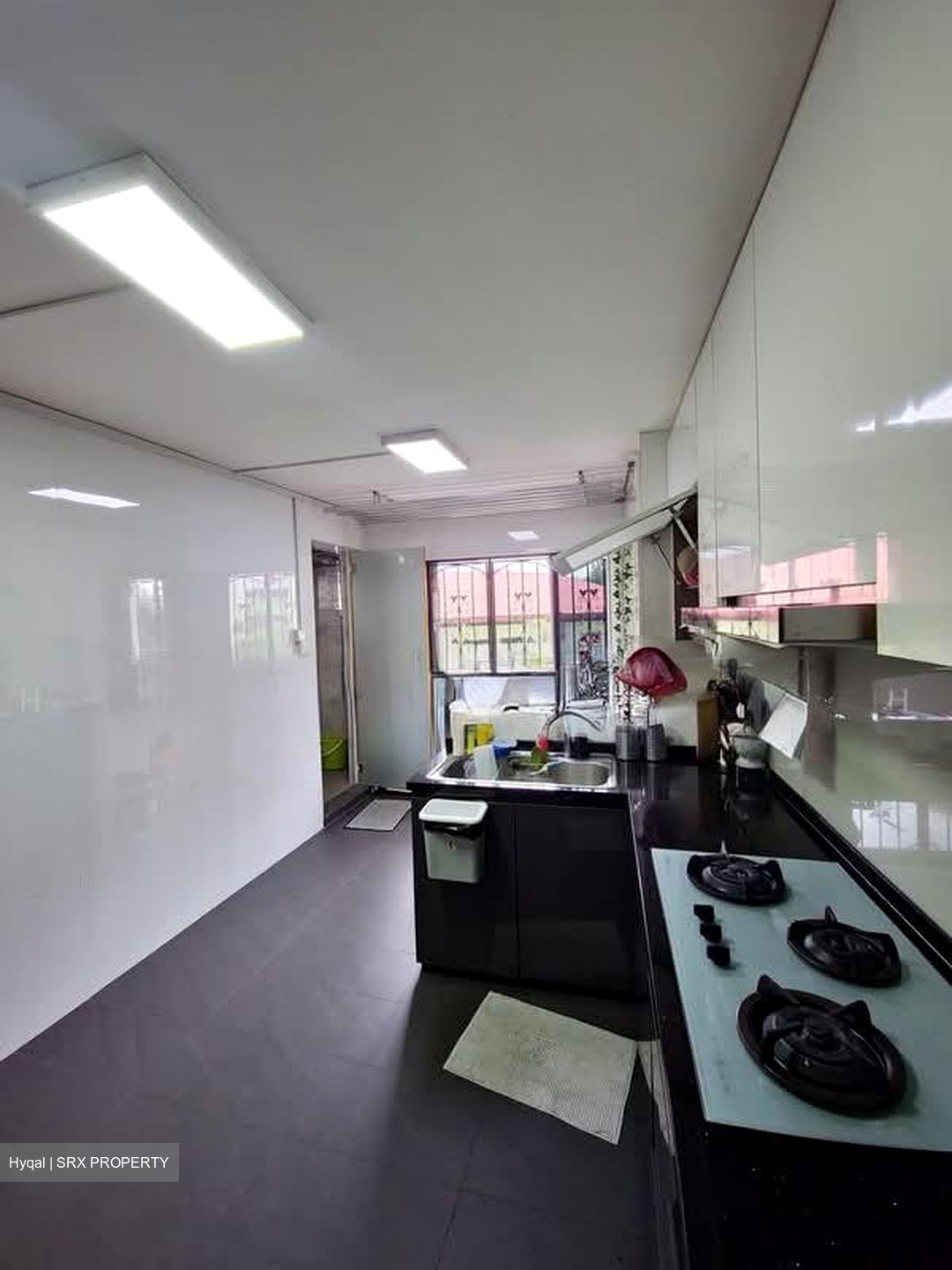 Blk 241 Jurong East Street 24 (Jurong East), HDB 3 Rooms #594667451